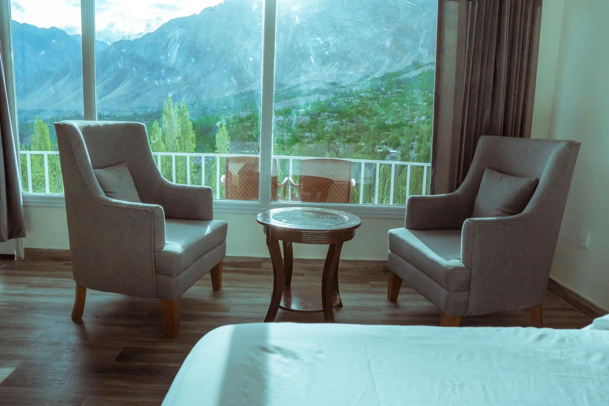 Hilltop Hotel, Hunza Karimabad  Kültér fotó