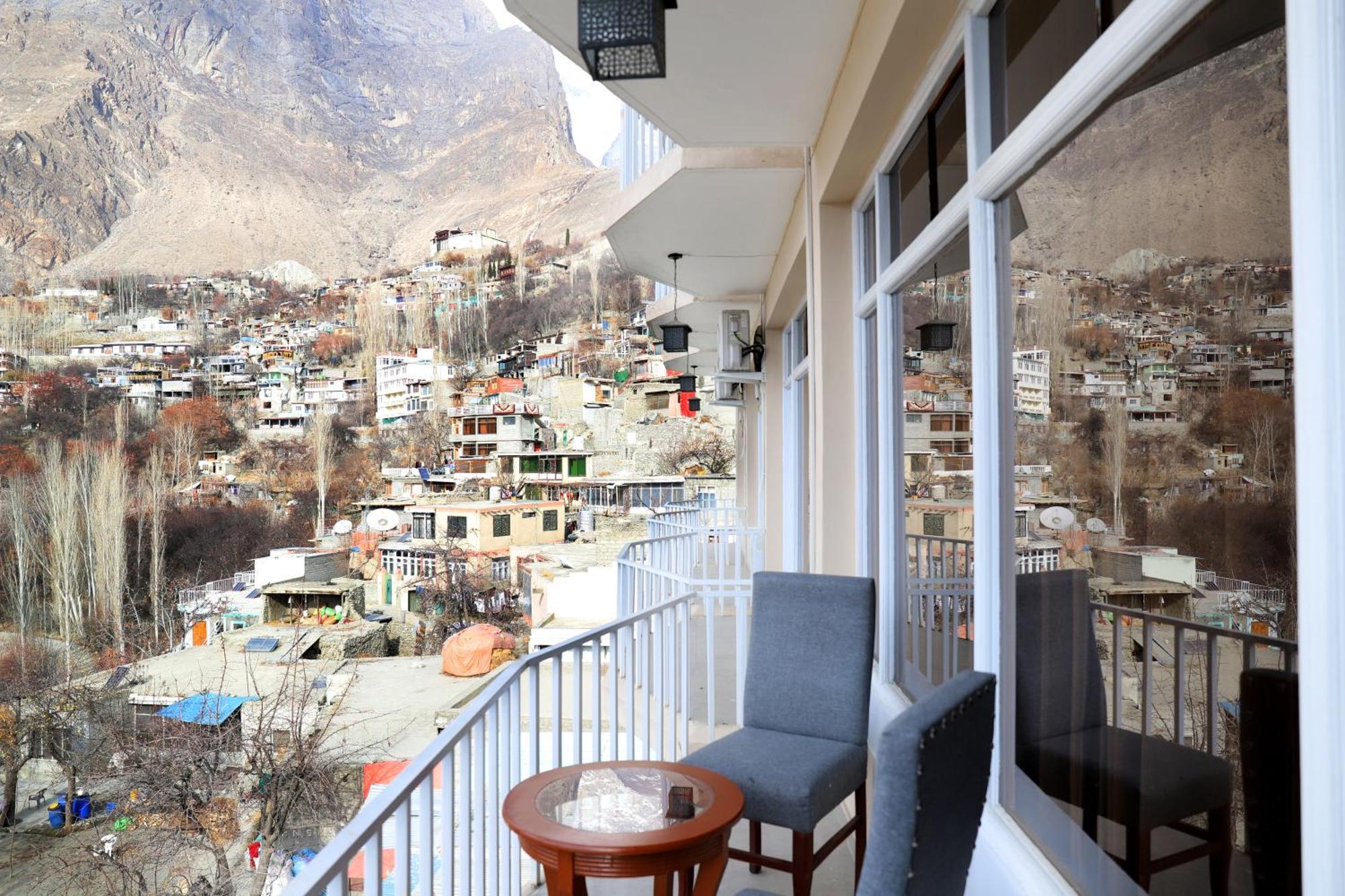 Hilltop Hotel, Hunza Karimabad  Kültér fotó